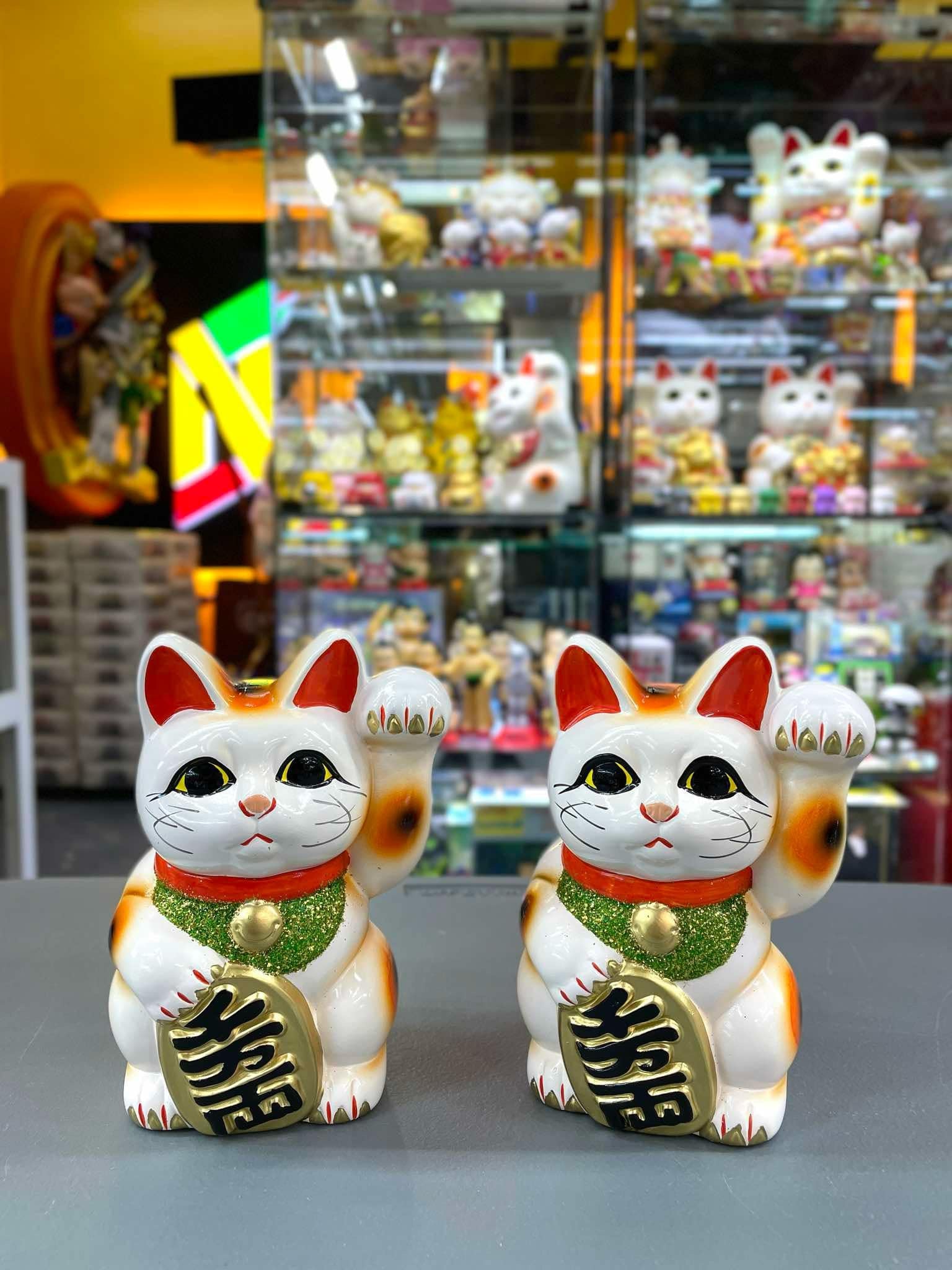 Lucky Cats (medium)