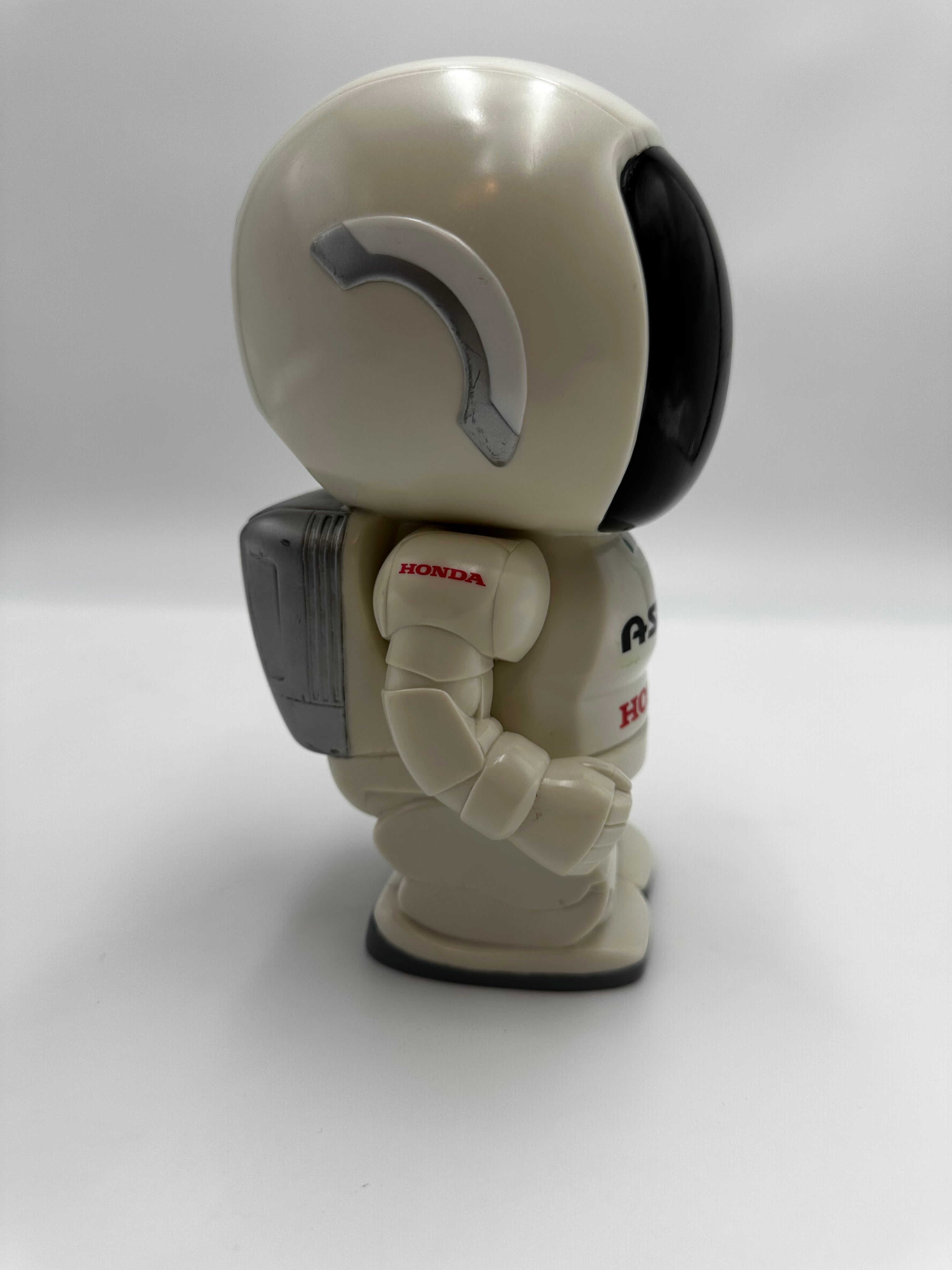 Asimo honda conbank vinyl.