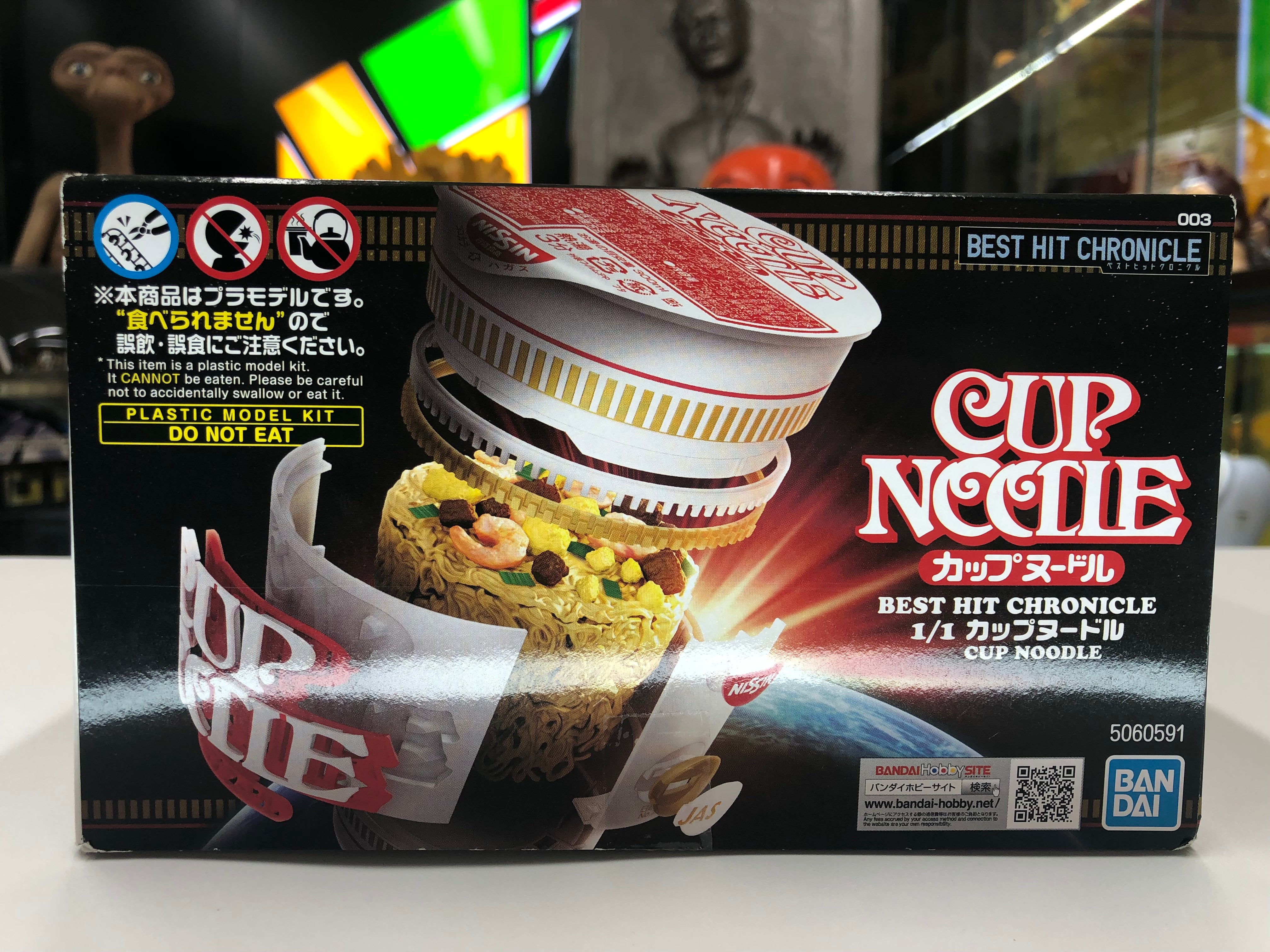 Best Hit Chronicle Cup Noodle 1/1 Colored Plastic Model Kit Bandai Namco