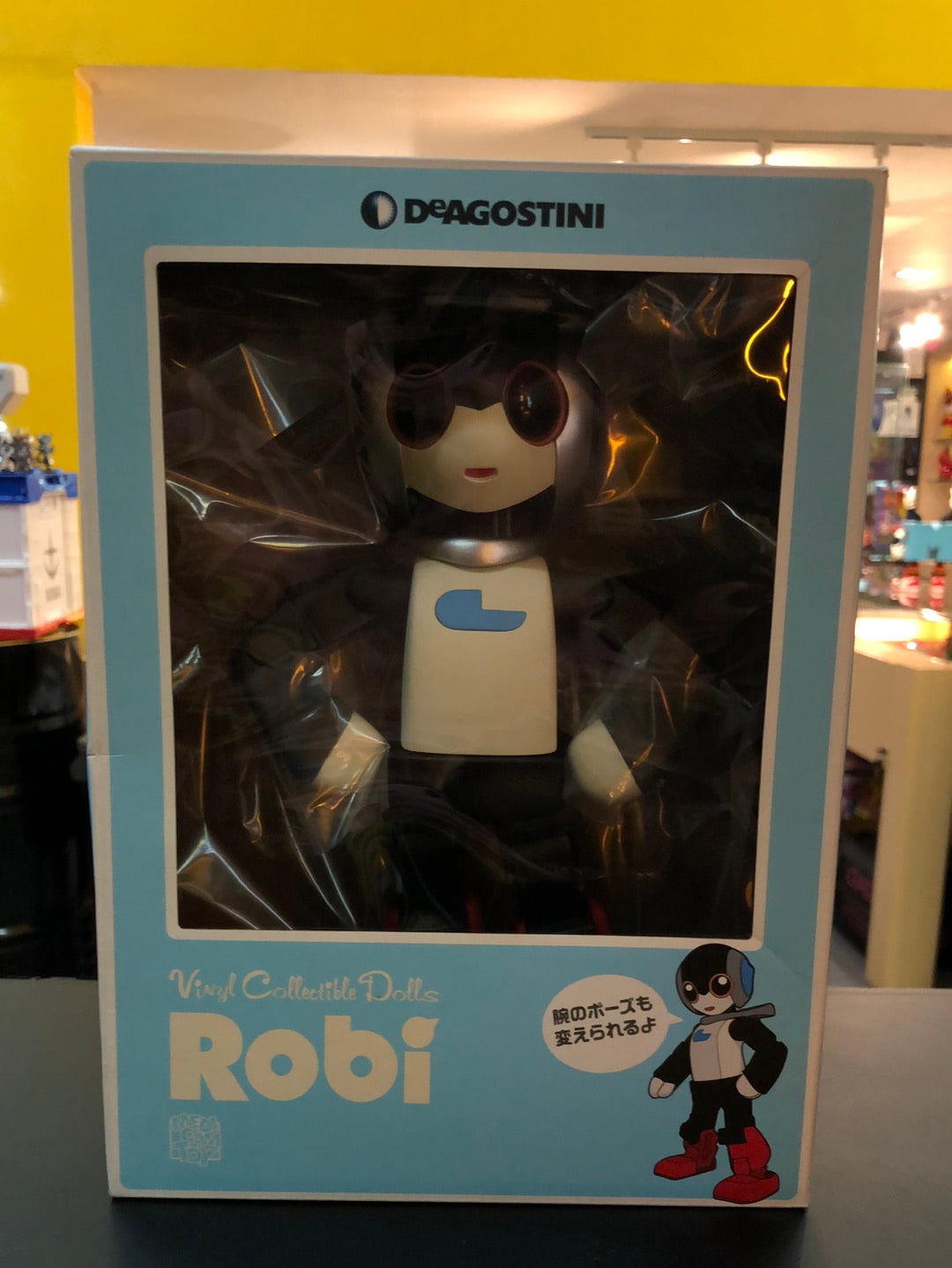 Vinyl Collectible dolls Robi Deagostin