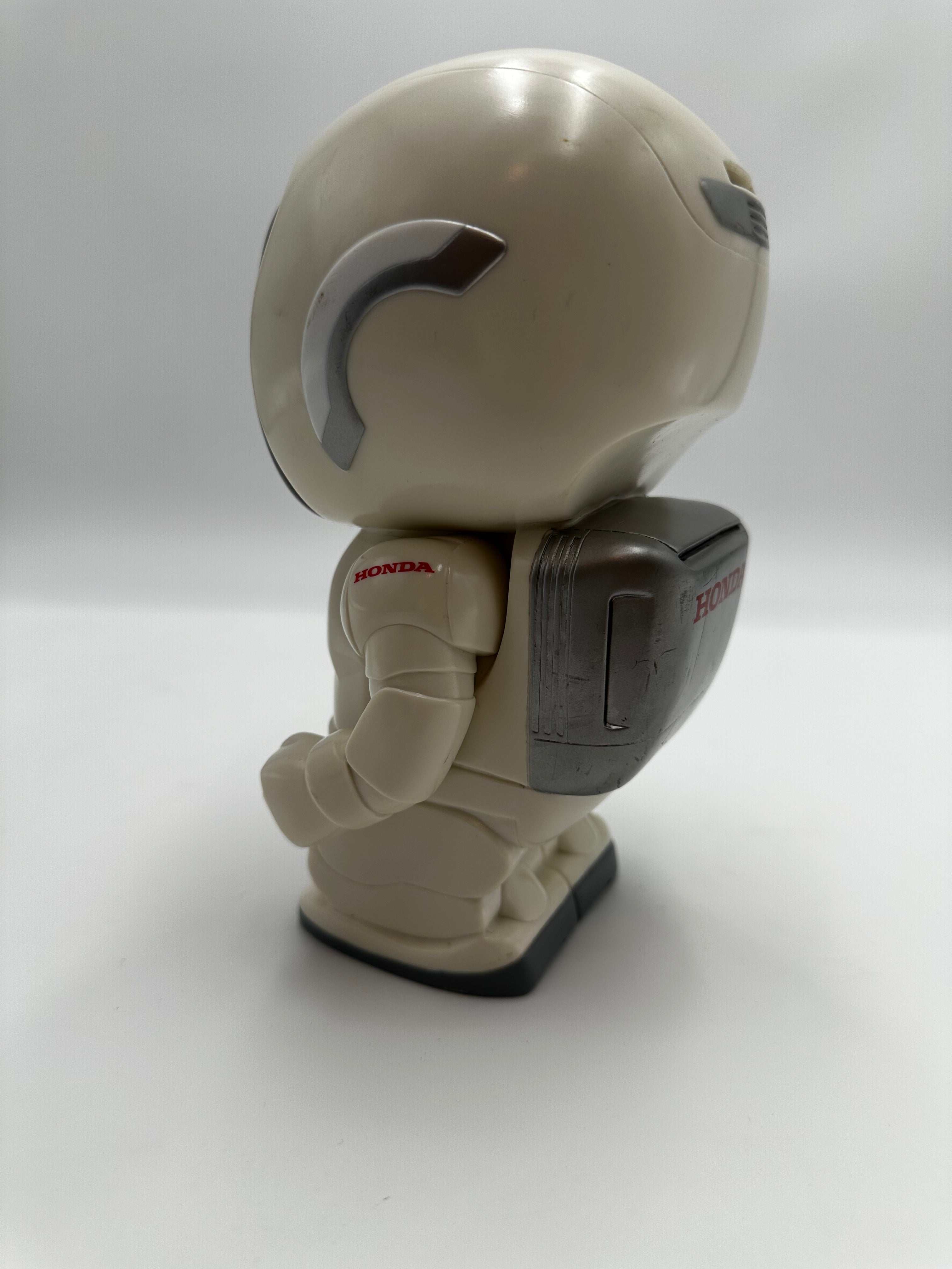 Asimo honda conbank vinyl.