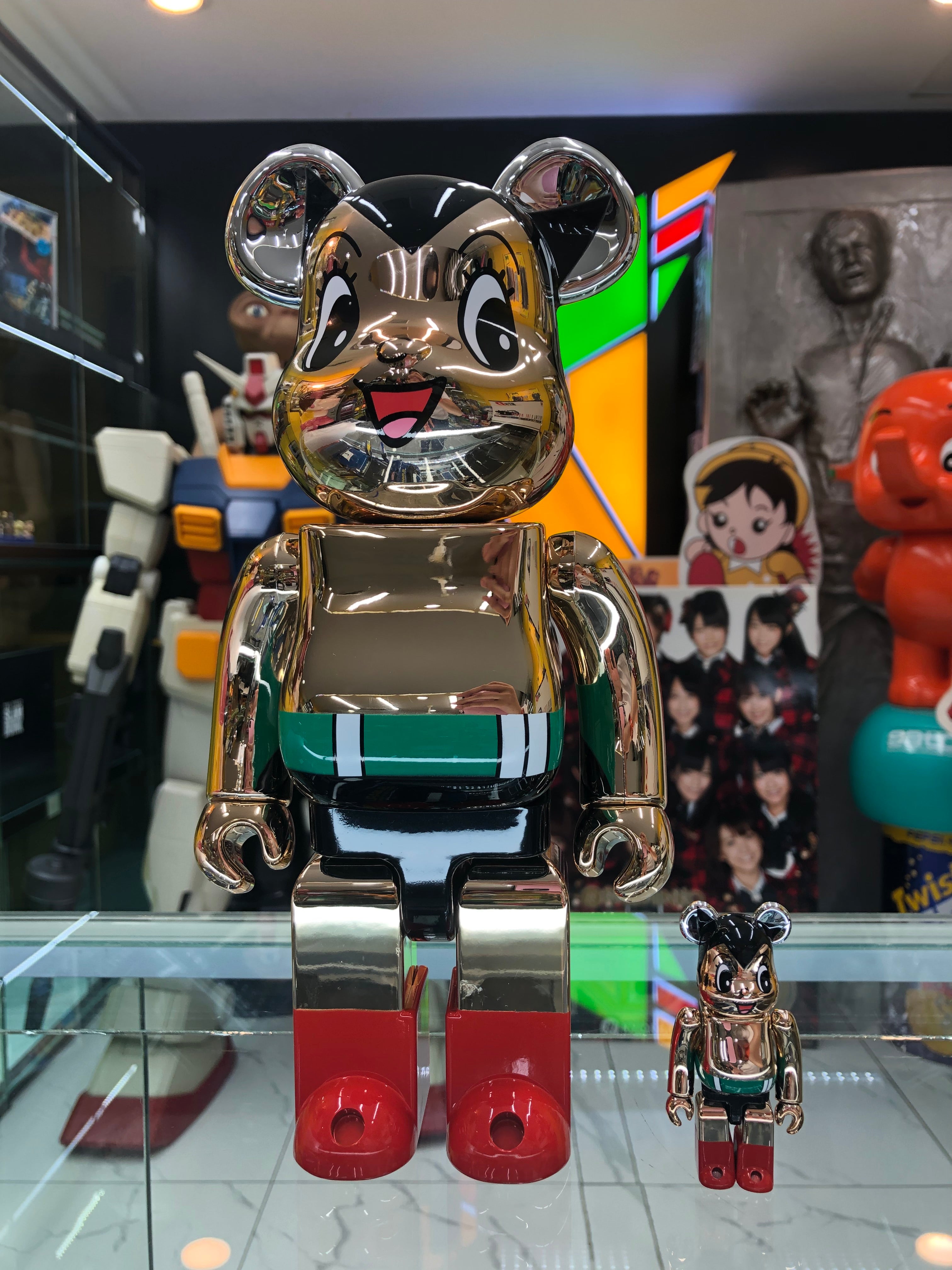 Astro Boy Chrome Version 100% and 400% Bearbrick World Wide Tour 3