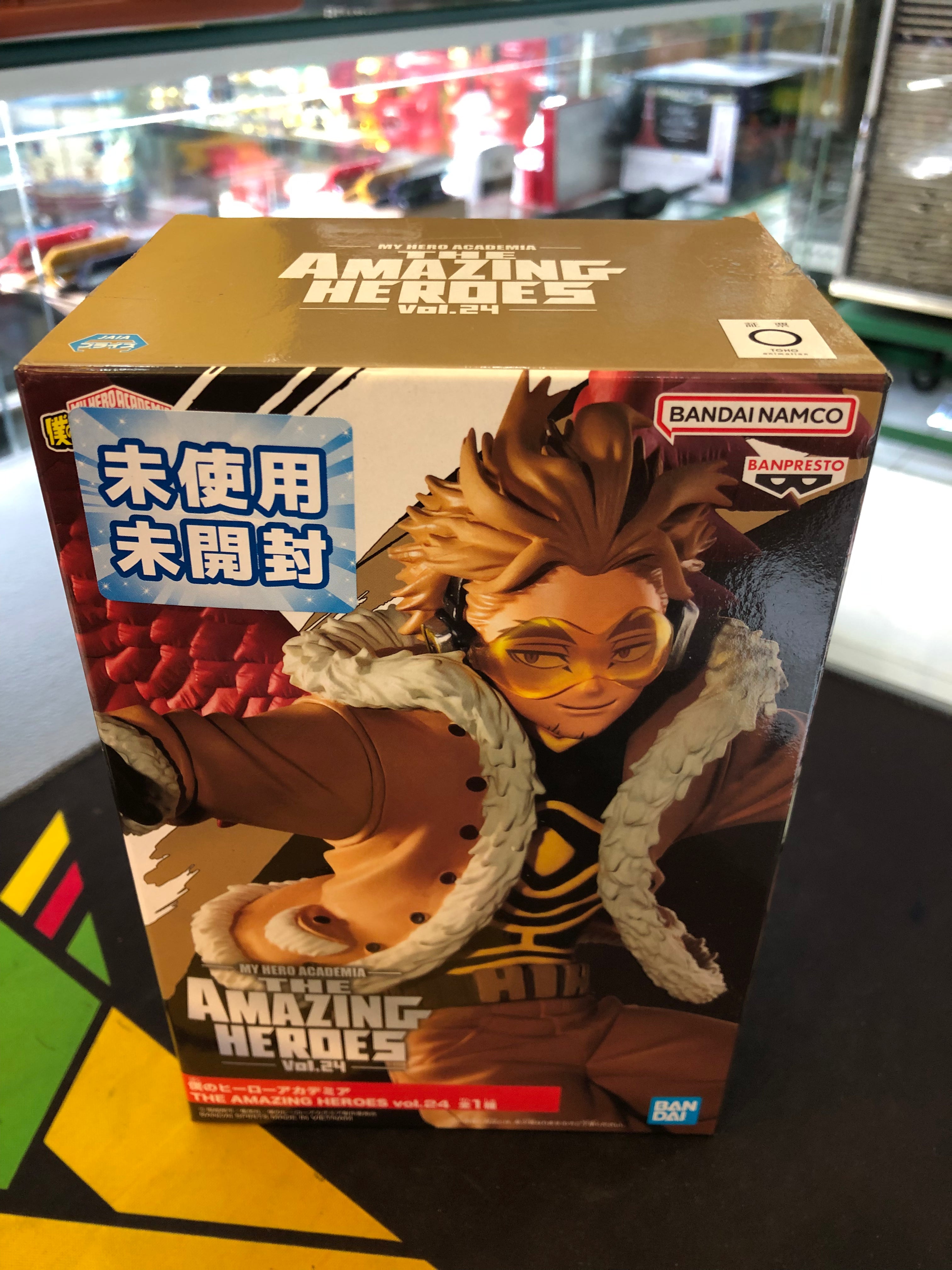 my hero academia the  amazing heroes vol.24 hawks toy figure