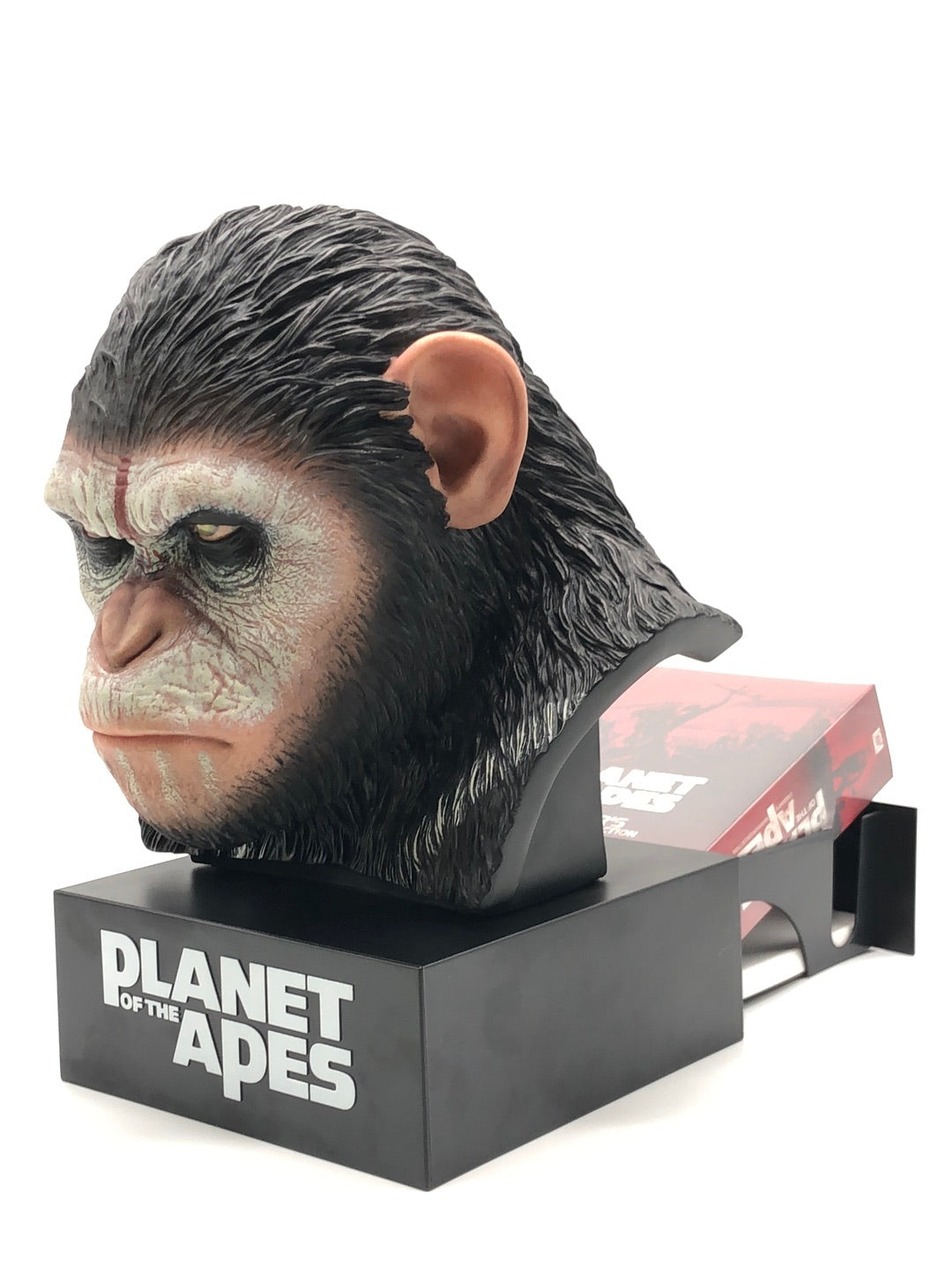 PLANET OF THE APES